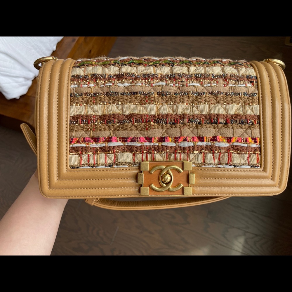 Chanel Cuba Tweed old Medium Boy Bag